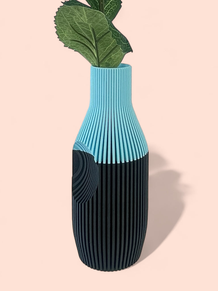 The Crater Bottle Vase - ModProj