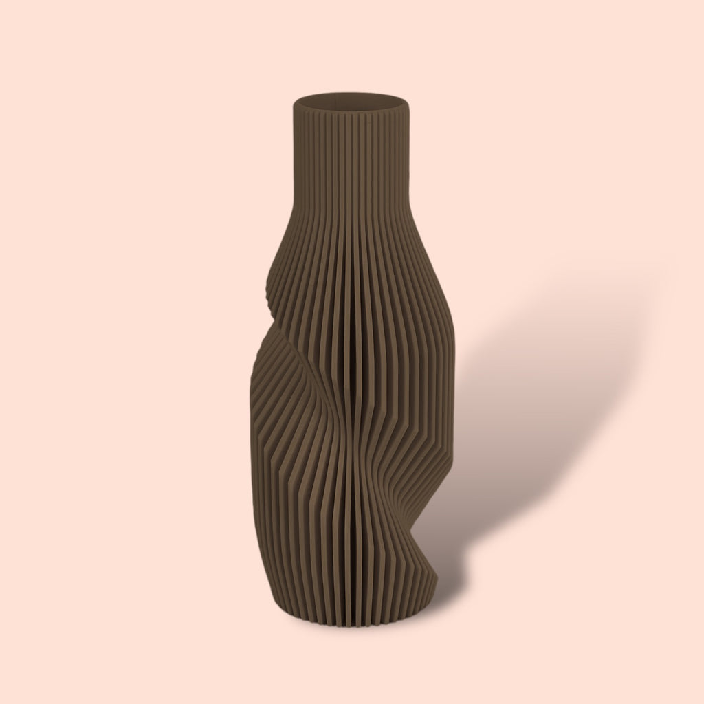 The Twisted Bottle Vase - ModProj