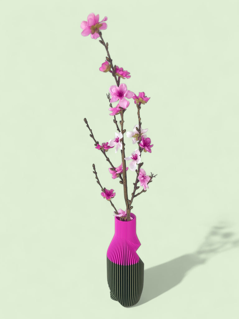 The Twisted Bottle Vase - ModProj