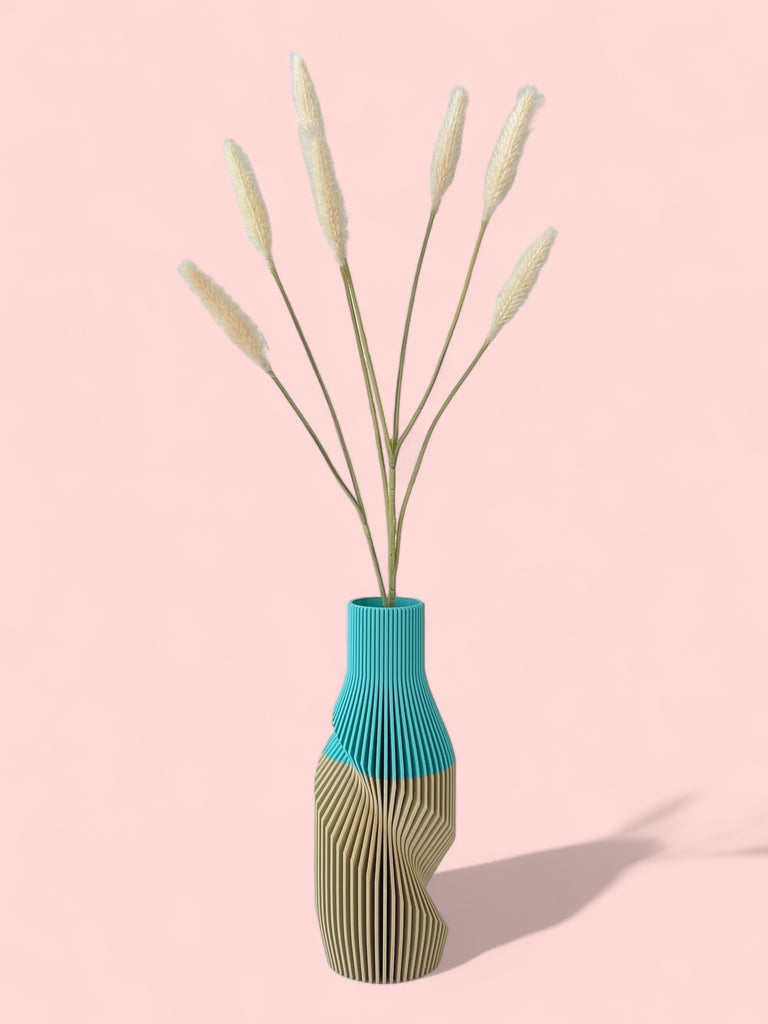 The Twisted Bottle Vase - ModProj