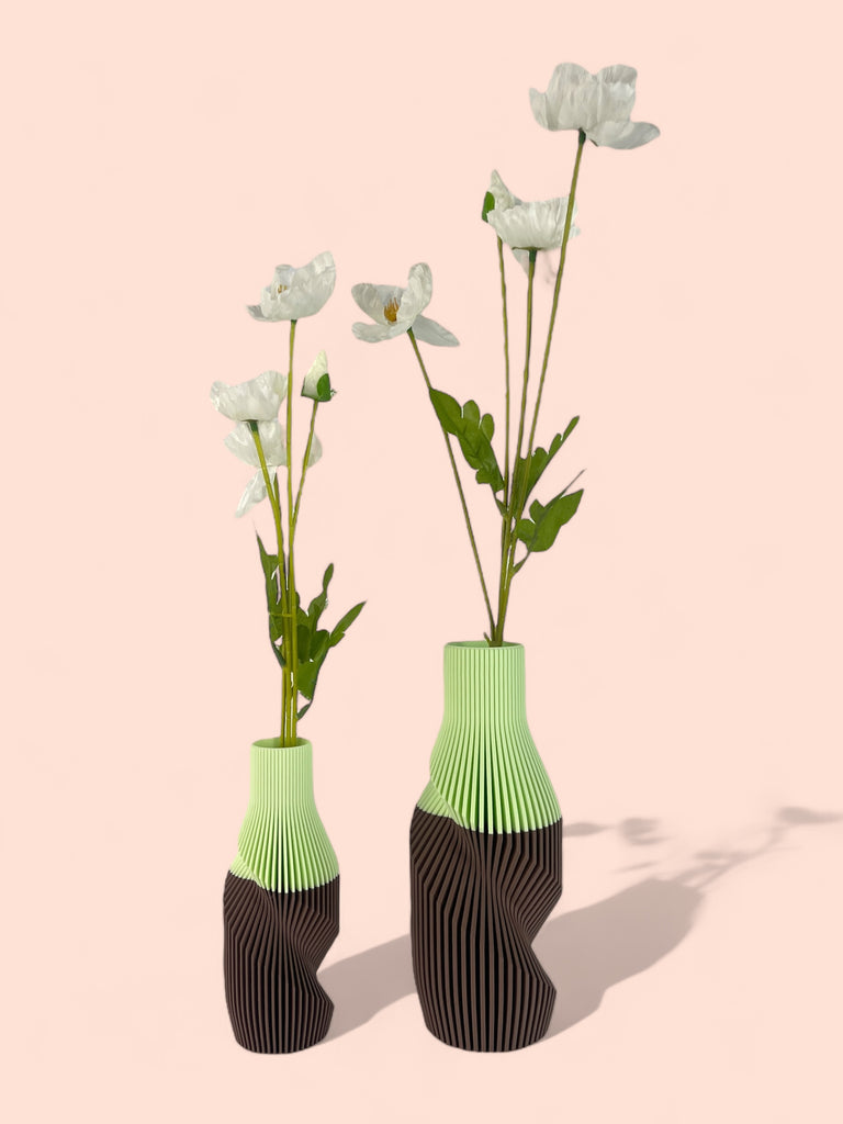 The Small Twisted Bottle Vase - ModProj